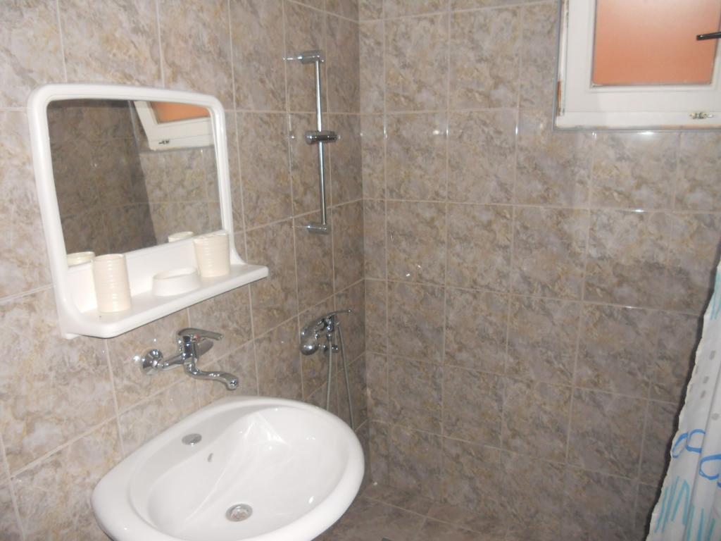 Apartments Papillon Podgorica Szoba fotó